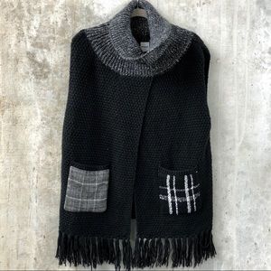 DESIGUAL woven poncho ❄️